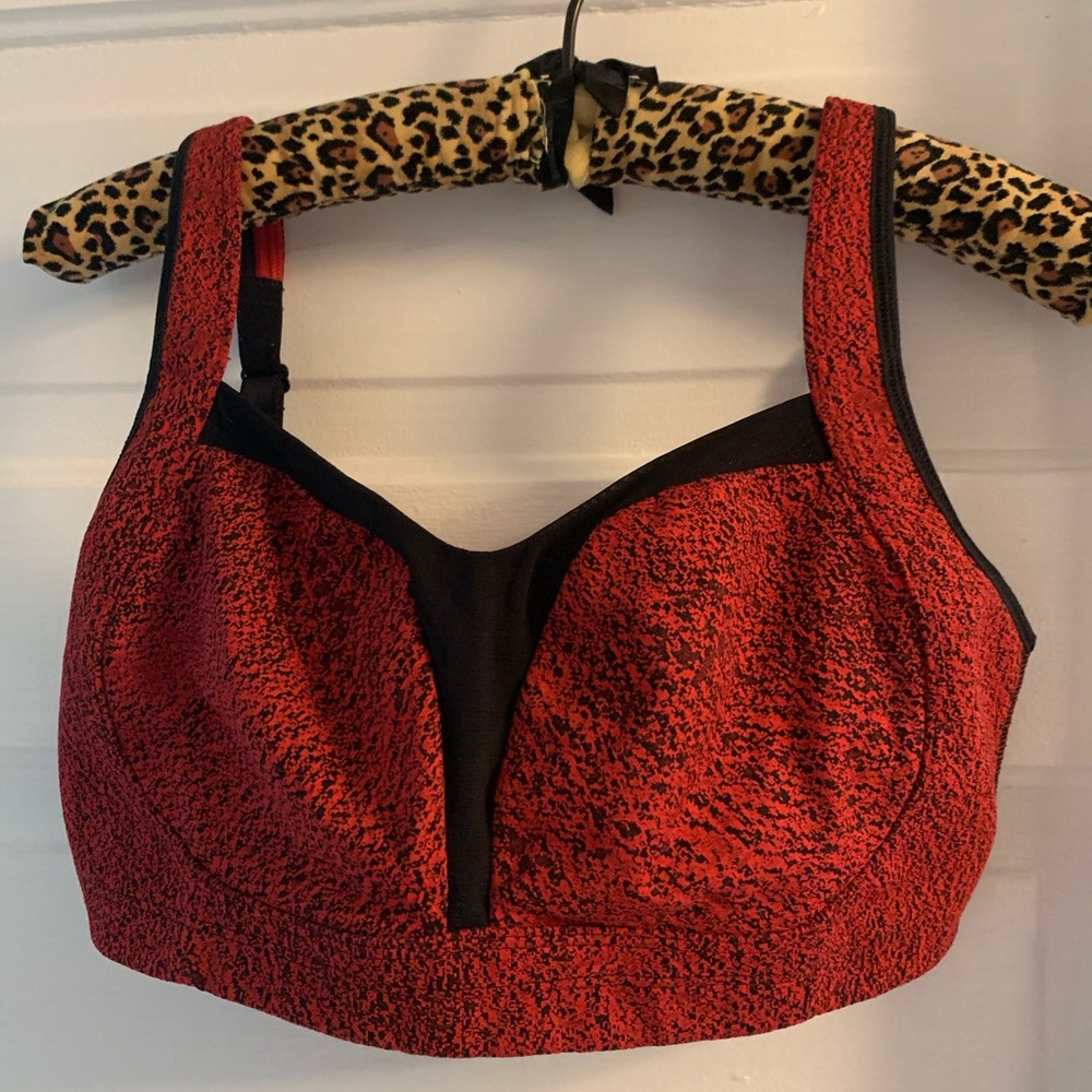 Lululemon tata tamer sports bra 32e